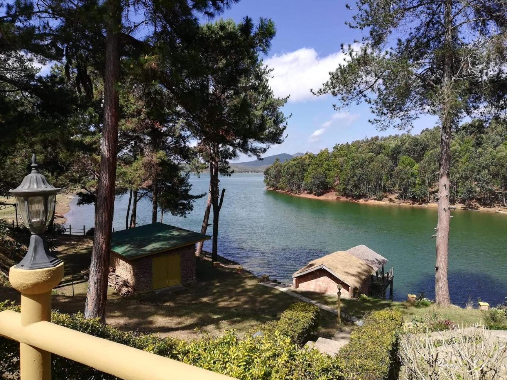 Le Chateau Du Lac De Mantasoa Dış mekan fotoğraf